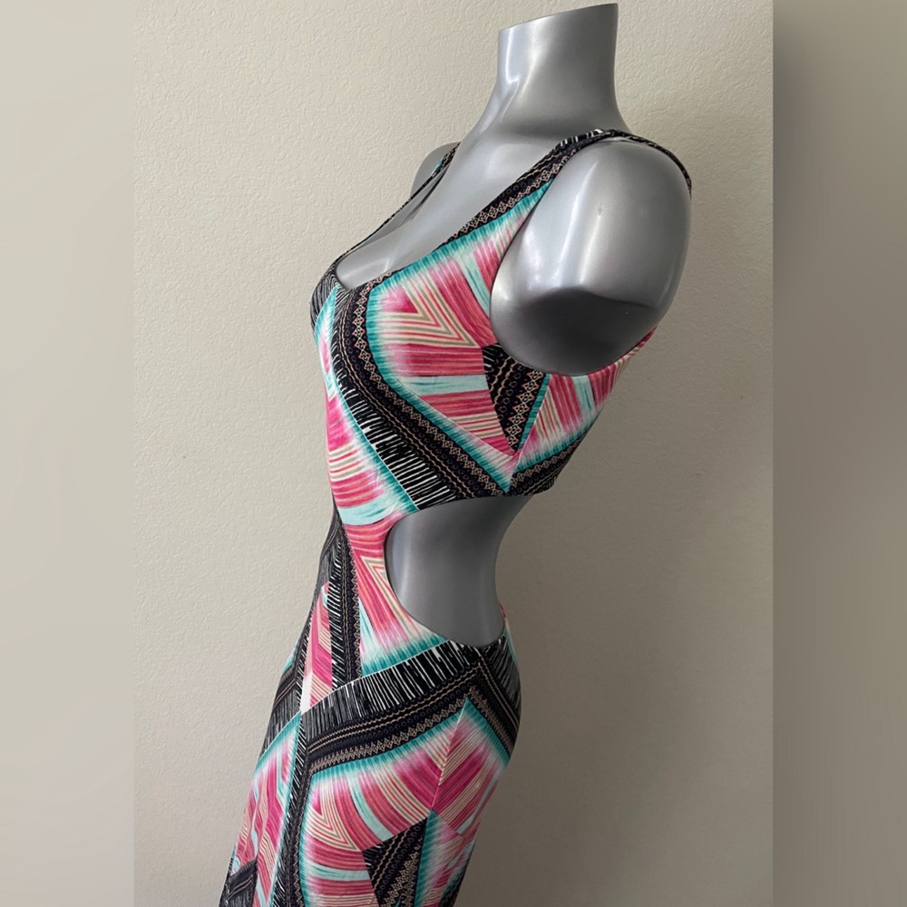 Bebe Cut-Out Maxi